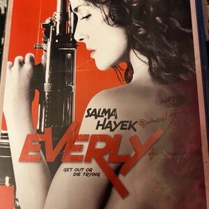 𝙎𝙖𝙡𝙢𝙖 𝙃𝙖𝙮𝙚𝙠 '𝙀𝙫𝙚𝙧𝙡𝙮'
𝙎𝙘𝙧𝙖𝙩𝙘𝙝 𝙛𝙧𝙚𝙚